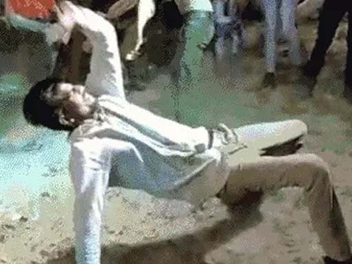 dance karte huye yuvak ki maut 1686991967