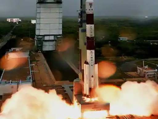 isro launch 7 satalite 1690690606