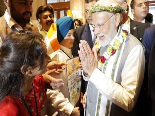 pm modi in greece 1692967566