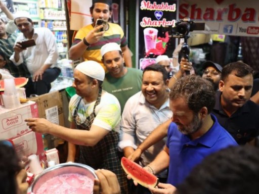 rahul in old delhi 1681887903