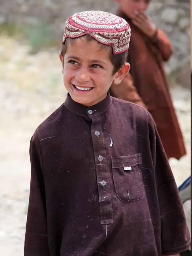 अफगानिस्तान में बच्चों का हिंदू नाम रखा जाता है, जानिए क्यों